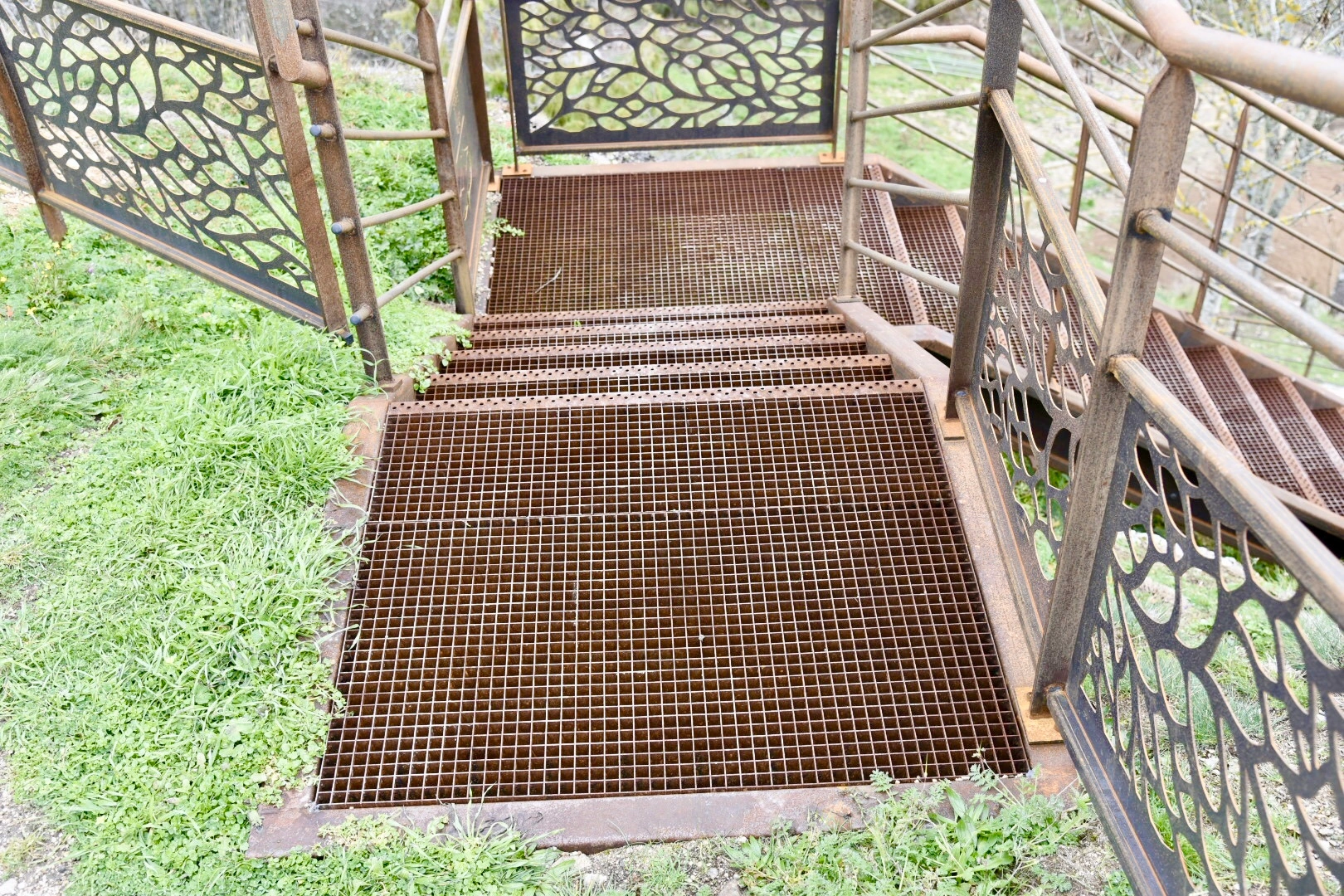 Corten steel steps, landings and railing infill