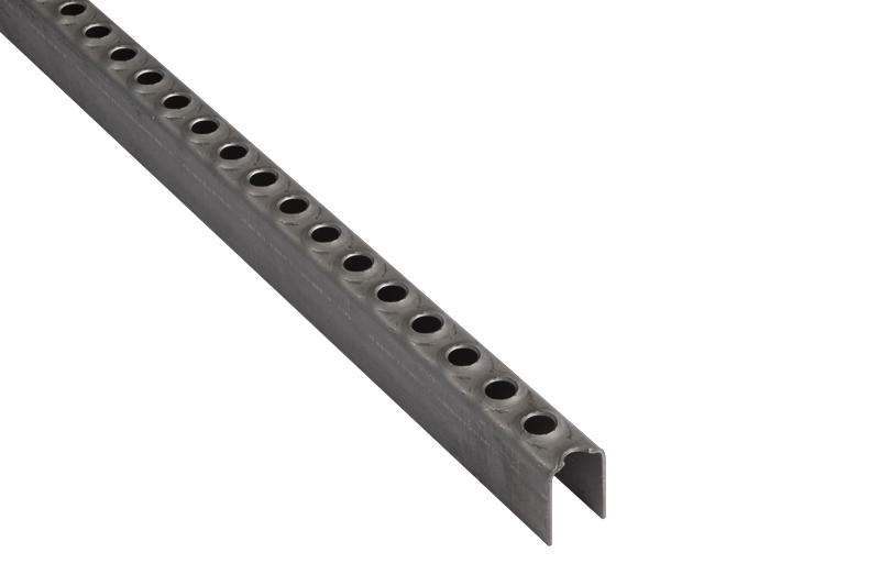 Échelon à une rangée de perforations