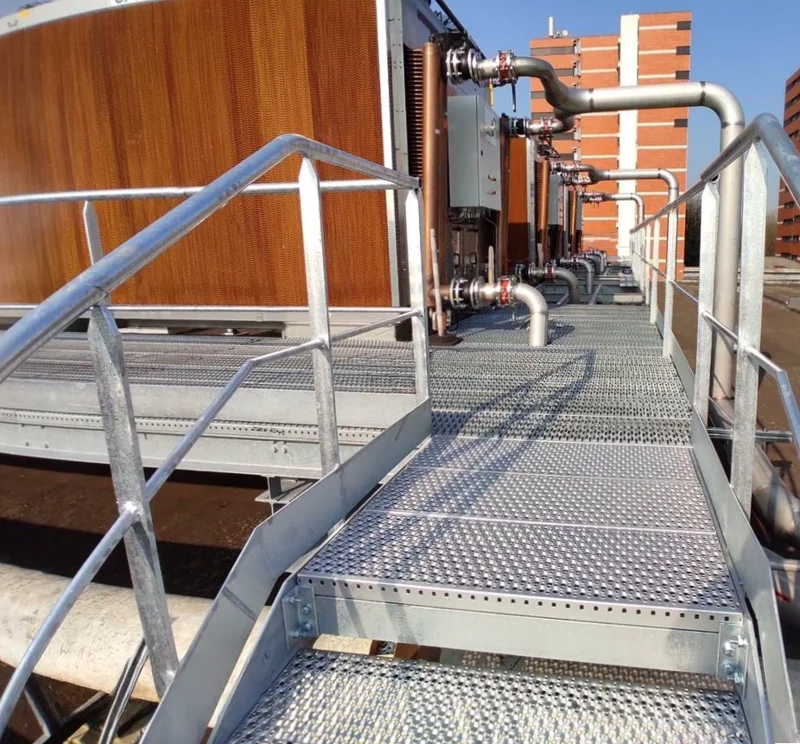 Combination of PS-CRANT on the floor and PS-PMR for landing and stair treads