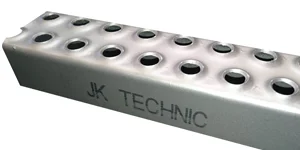 échelons pour barreaux d'échelles 2 rangées de perforations