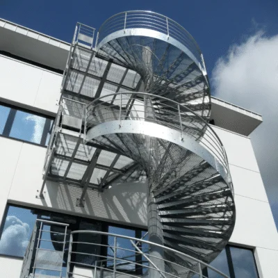 référence réalisation escalier hélicoïdal jk linéa avec palier