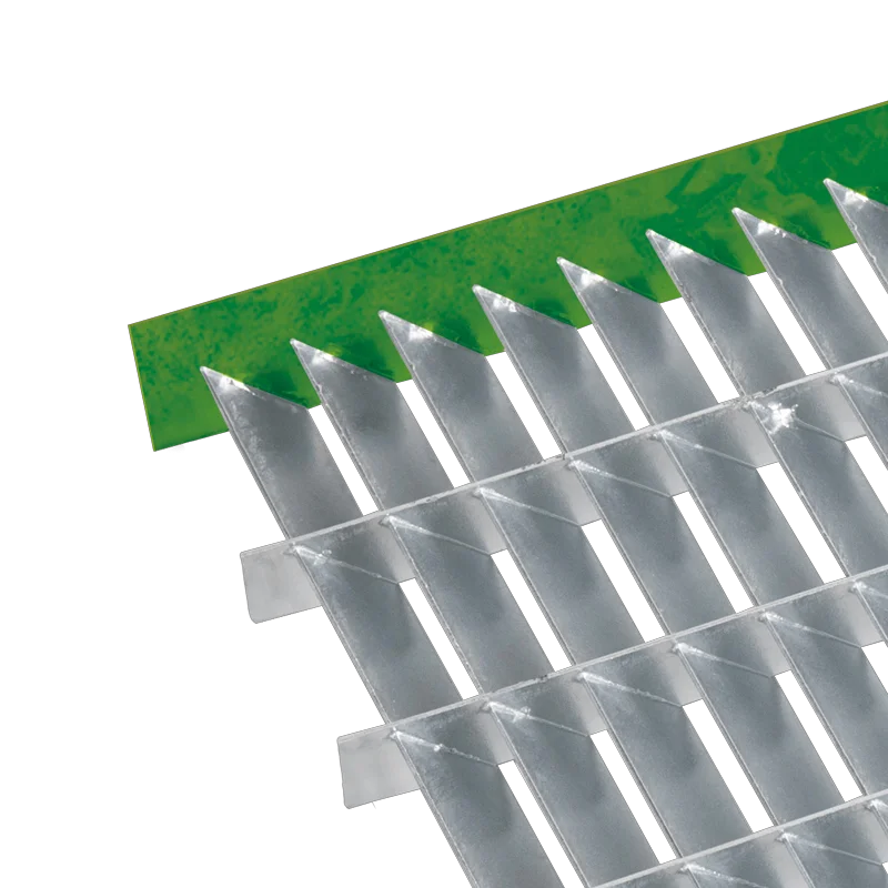 schéma d'un caillebotis à lames inclinées avec finition garde pied