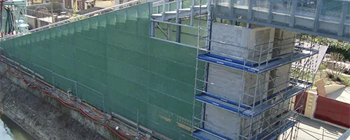 visuel titre réalisation caillebotis polyester milieu architectural