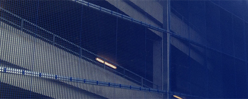 visuel titre caillebotis pressé pour façade