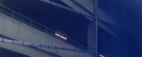 visuel titre caillebotis pressé pour façade