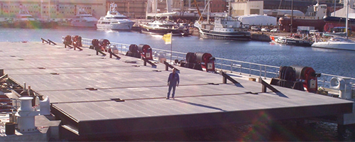 visuel titre réalisation d'une barge en caillebotis électroforgé dans le domaine maritime