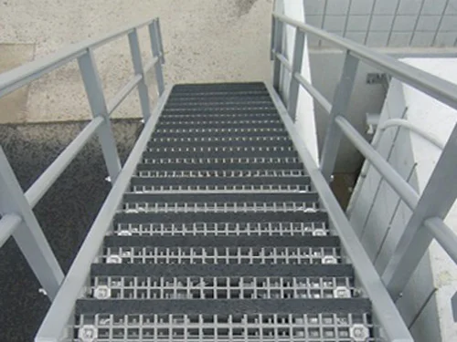 réalisation garde corps polyester garde corps escalier