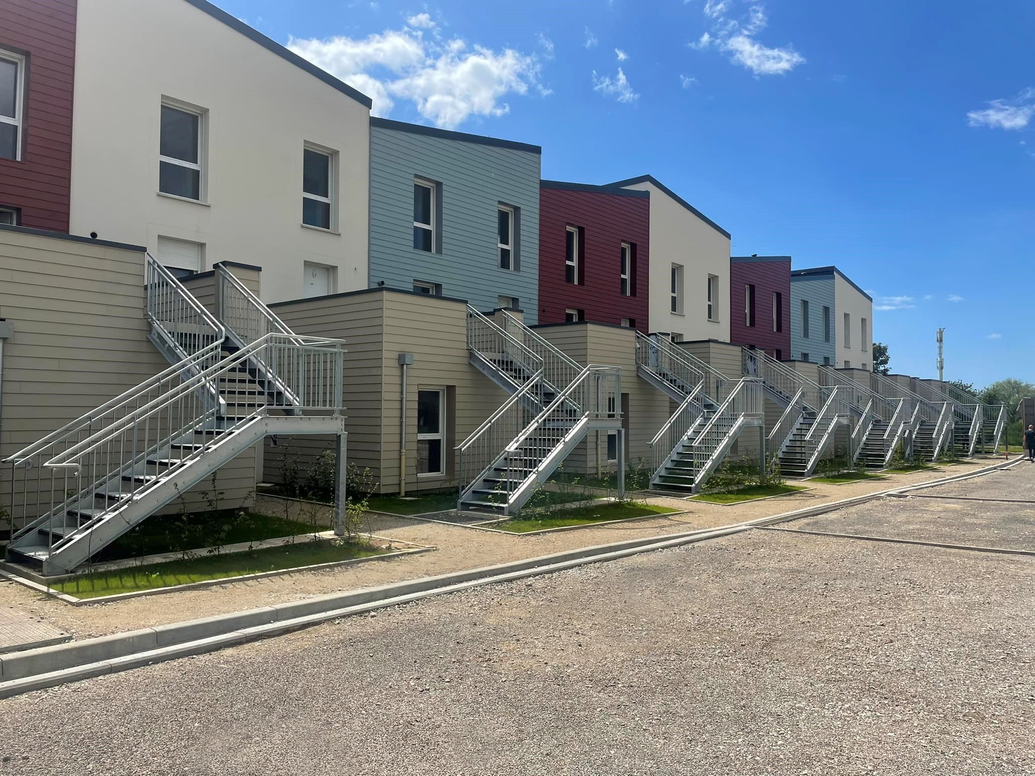 Ensemble d’habitation avec escalier multi-volées