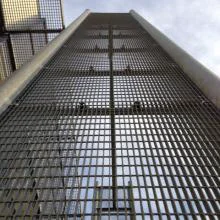 référence réalisation création architecturale en caillebotis acier