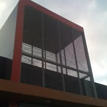 référence réalisation habillage de façade en caillebotis acier standard