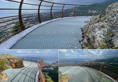 Un belvédère face à la mer : JK Technic s’illustre en Corse avec ses caillebotis galvanisés