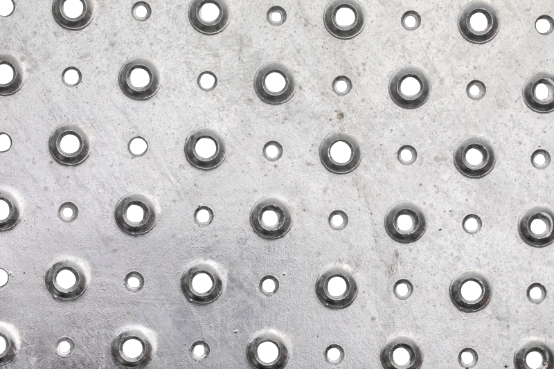 Perforations de 8 mm